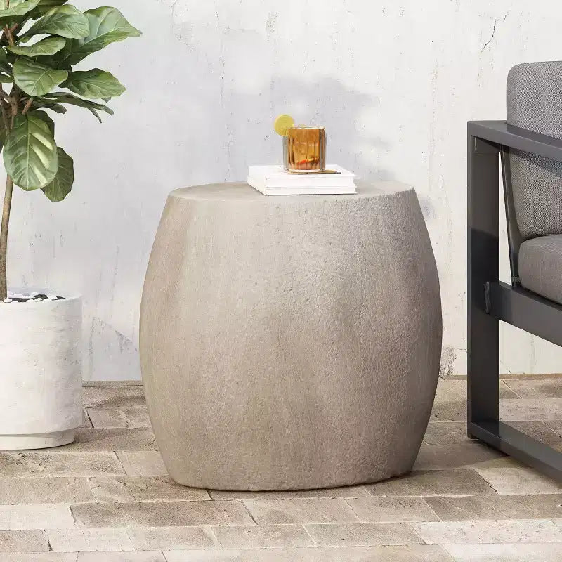 Christopher Knight Home Edmonton Table d'appoint de terrasse en pierre gris clair