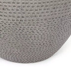 Christopher Knight Home Alcona Table d'appoint d'extérieur légère en béton, Gris