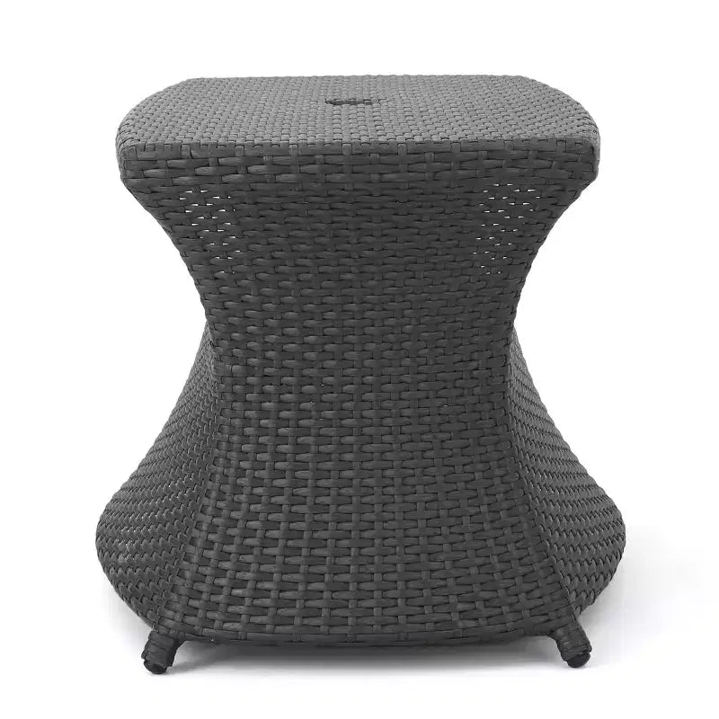 Tavolino da esterno in vimini Prazen GDFStudio con foro per ombrellone