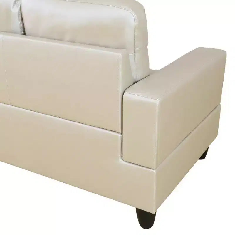 Divano componibile beige in similpelle semi-PU, moderno design a L, cuscini trapuntati, pouf contenitore, arredamento versatile