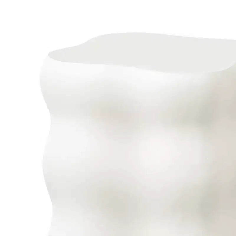 Table d'appoint carrée LuxenHome Blanc MgO courbes modernes de 47 cm de haut, intérieur et extérieur