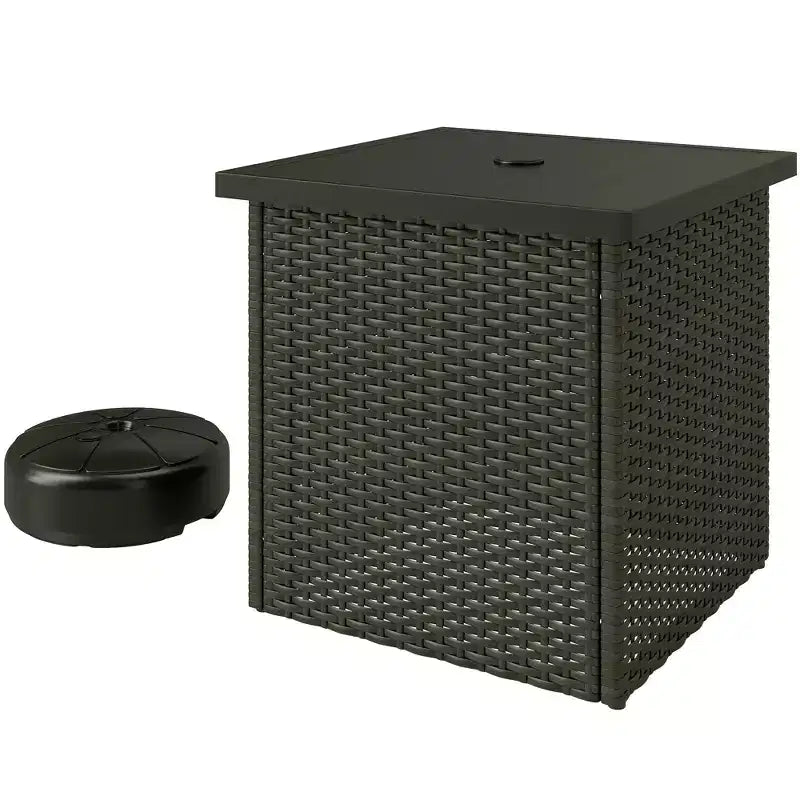 Table d'appoint d'extérieur Outsunny en osier tout temps avec trou pour parasol de 3,8 cm, table d'appoint carrée avec cadre résistant aux UV, espace de rangement pour terrasse, marron mélangé