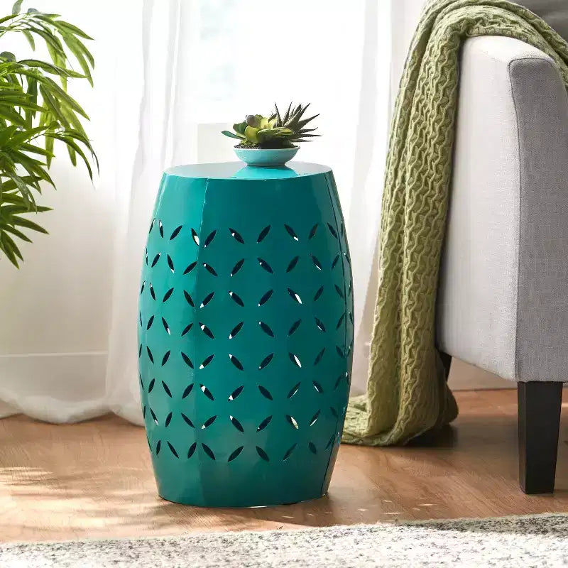 Tavolino Christopher Knight Home Lilac da 30 cm in metallo per interni/esterni