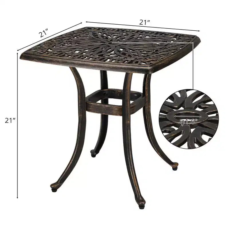 Karl Home | Table d'appoint d'extérieur en métal carrée