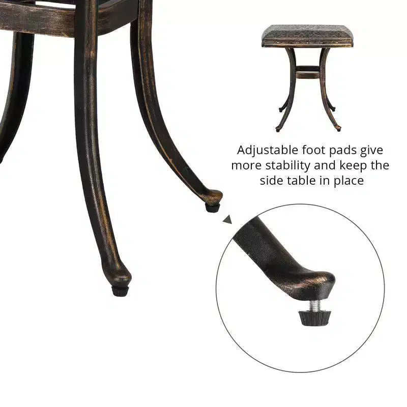 Karl Home | Table d'appoint d'extérieur en métal carrée