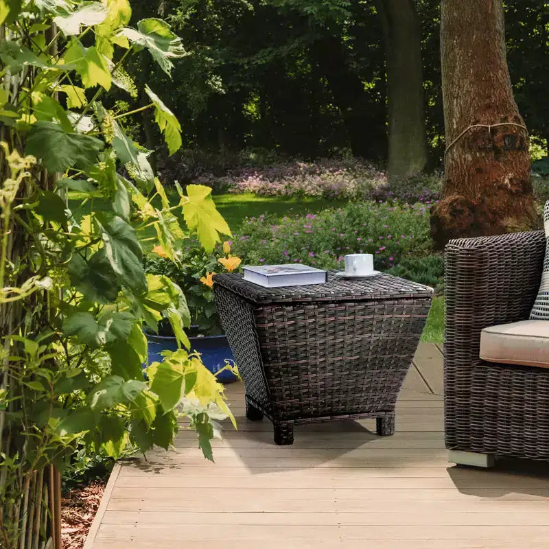 NAYSAYE Table d'appoint de patio trapézoïdale en rotin PE avec rangement de 49 litres, dégradé de marron, pour usage extérieur, marron, 50,8 x 50,8 x 41,9 cm