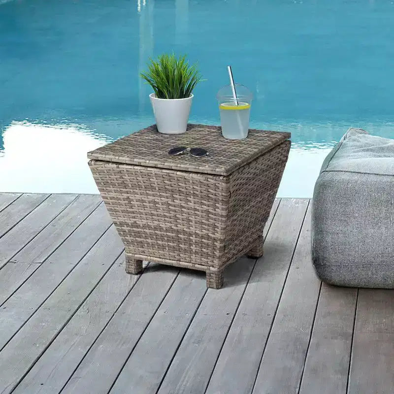 Table d'appoint carrée grise Karl Home Patio