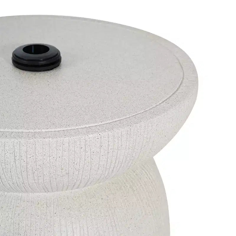 Christopher Knight Home Sava, tavolino laterale in calcestruzzo leggero per patio con foro per ombrellone