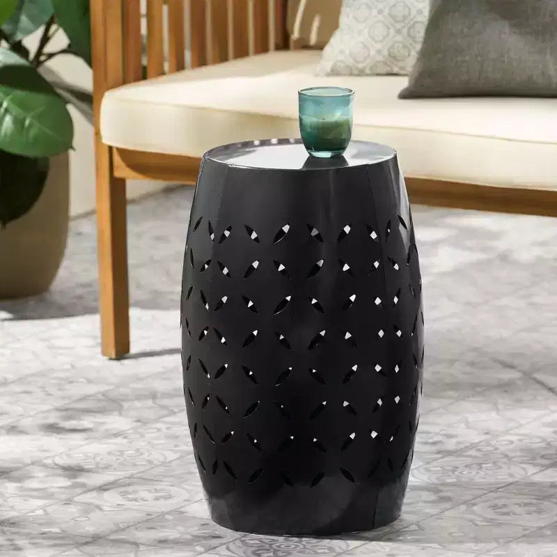 TUYOHW 30 cm Tavolino da Patio Cilindrico, Tavolino da Esterno con Motivo Floreale Intagliato al Laser per Cortile, Piscina, Compagno da Interno