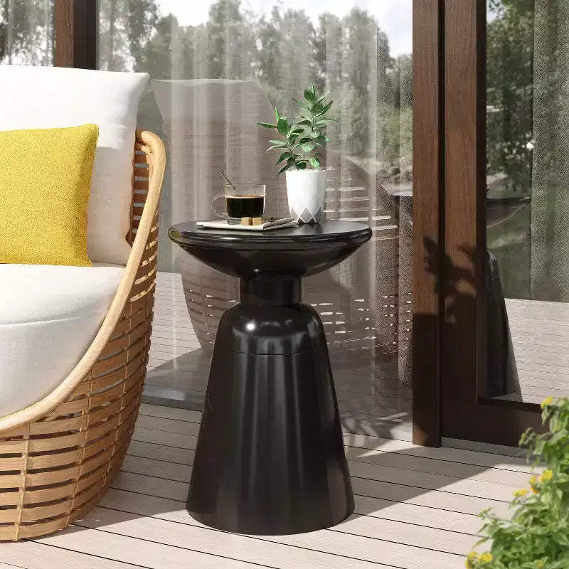 TUYOHW 15 Tavolino Moderno da Esterno con Design Circolare, Tavolino Laterale in Metallo per Patio Elegante, Tavolino da Caffè Piccolo per Giardino, Balcone, Portico