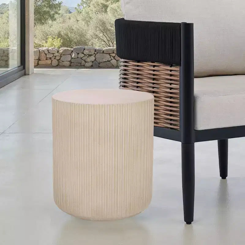 Table d'appoint Napa pour patio - Intérieur/Extérieur - PAT1539 - Safavieh