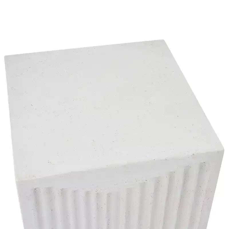 Christopher Knight Home Rei Table d'appoint minimaliste en béton léger à texture géométrique pour patio