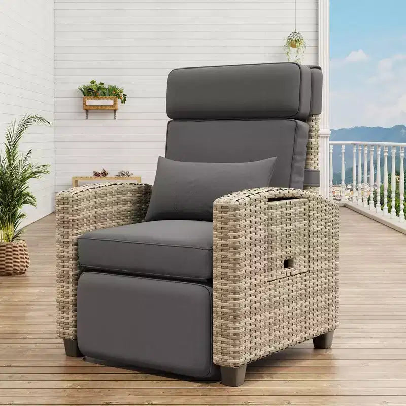 Sedia a Sdraio da Esterno in Rattan, Poltrona Divano in Rattan con Tavolino Laterale Ribaltabile e Cuscini, Rattan PE, Adatta per Cortili, Giardini, Bordi Piscina e Terrazze