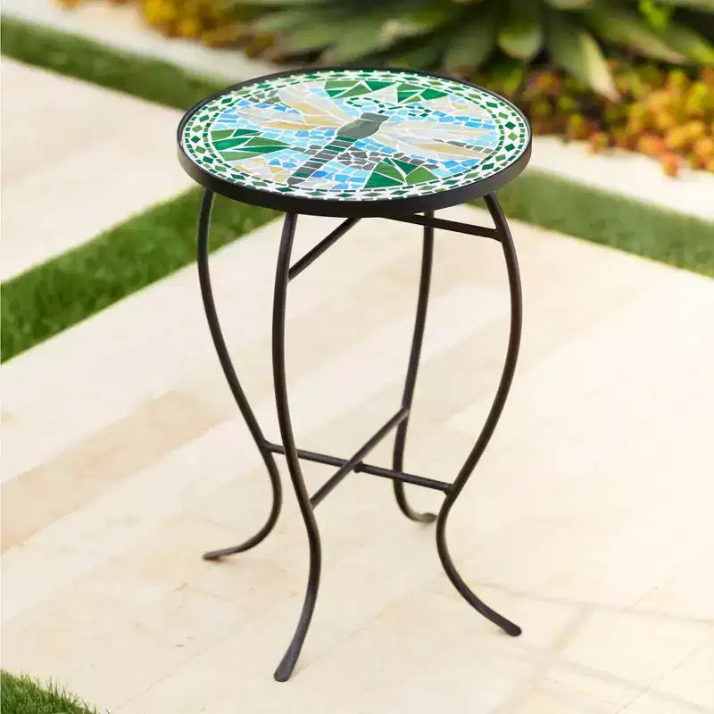 Teal Island Designs Table d'appoint ronde moderne d'extérieur noire 35,5 cm de large avec mosaïque libellule bleue et verte pour véranda, patio, maison