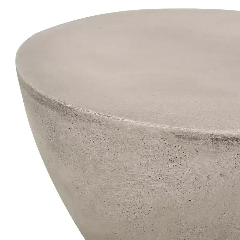 Table d'appoint GDFStudio Attola en béton léger d'extérieur, gris clair