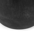 Christopher Knight Home Akin Table d'appoint d'extérieur en béton léger, Noir mat
